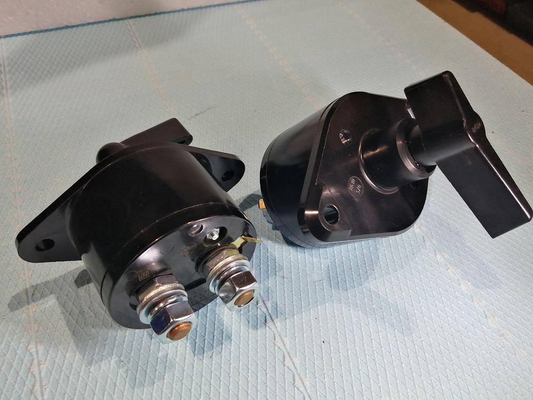 Batteriehauptschalter zweipolig