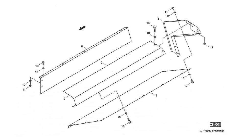 CF80_2000_E008_Motorverkleidung