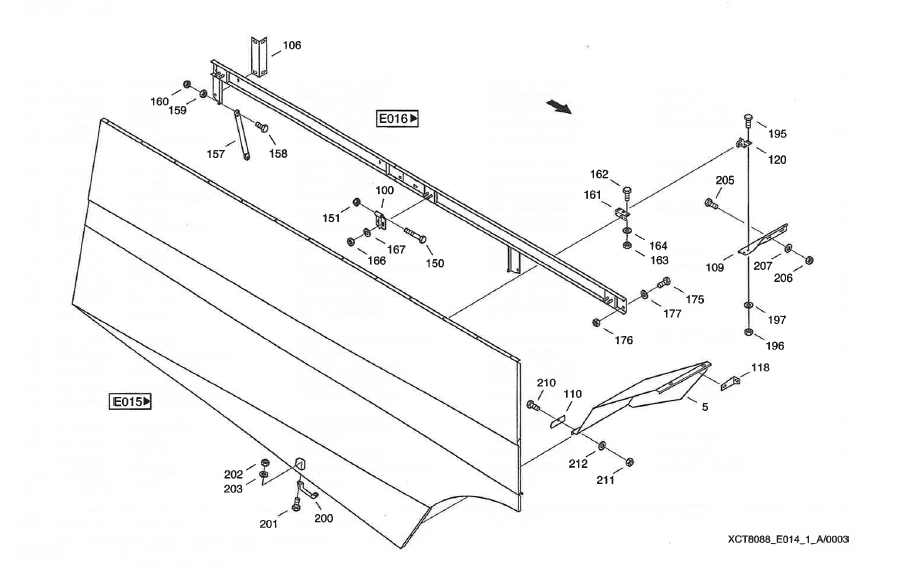 CF80_2000_E014_1_Verkleidung_rechts