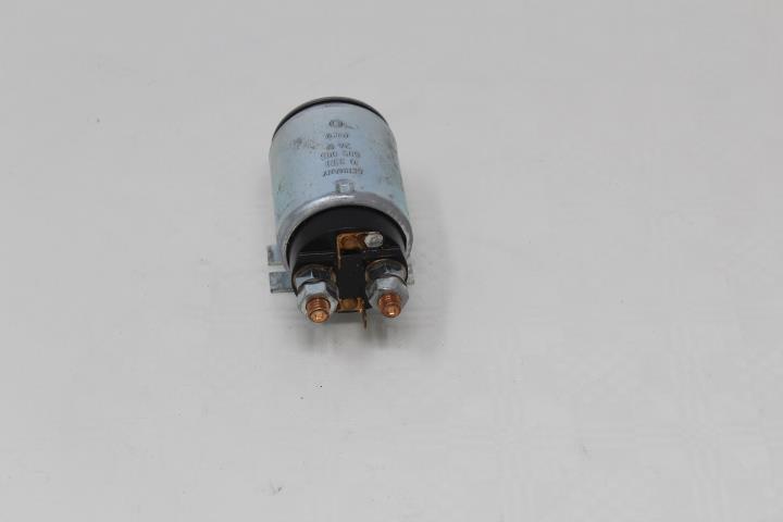 Relais 24 V/800A